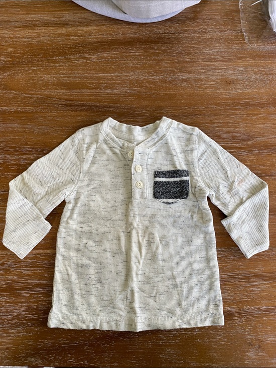 Cat & Jack Other - Cat & Jack 18 Month Cream Henley Long-Sleeve with Dark Gray Pocket
